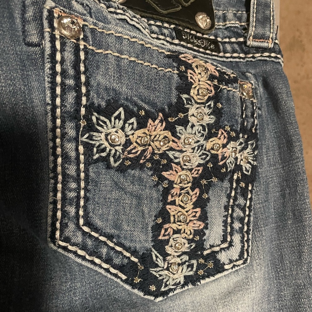 Miss Me capris jeans size 31